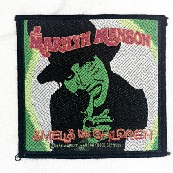 Marilyn Manson - Smells...